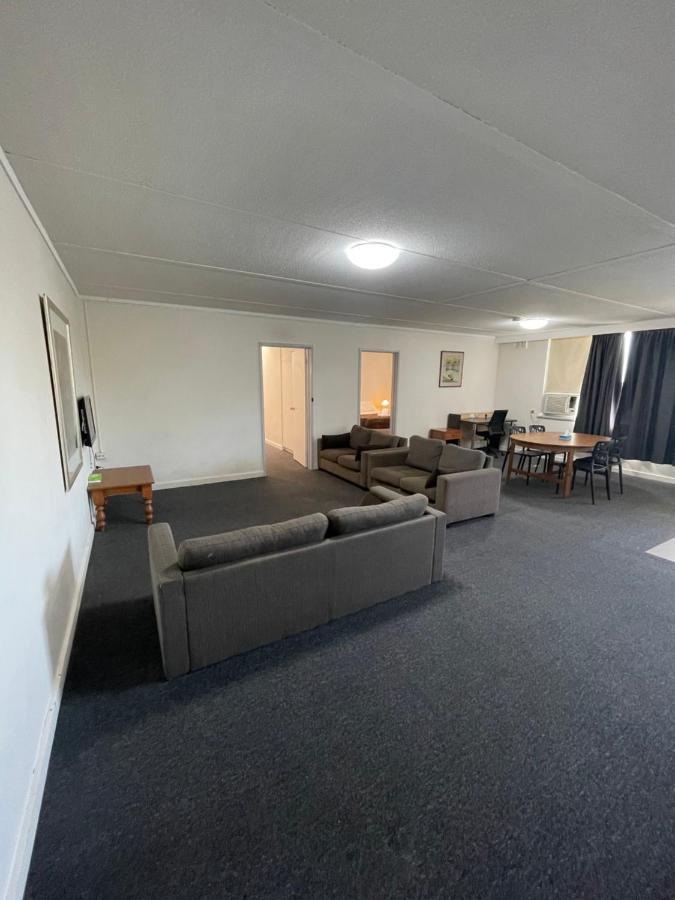 Parkside Inn Motel Melbourne Exteriör bild
