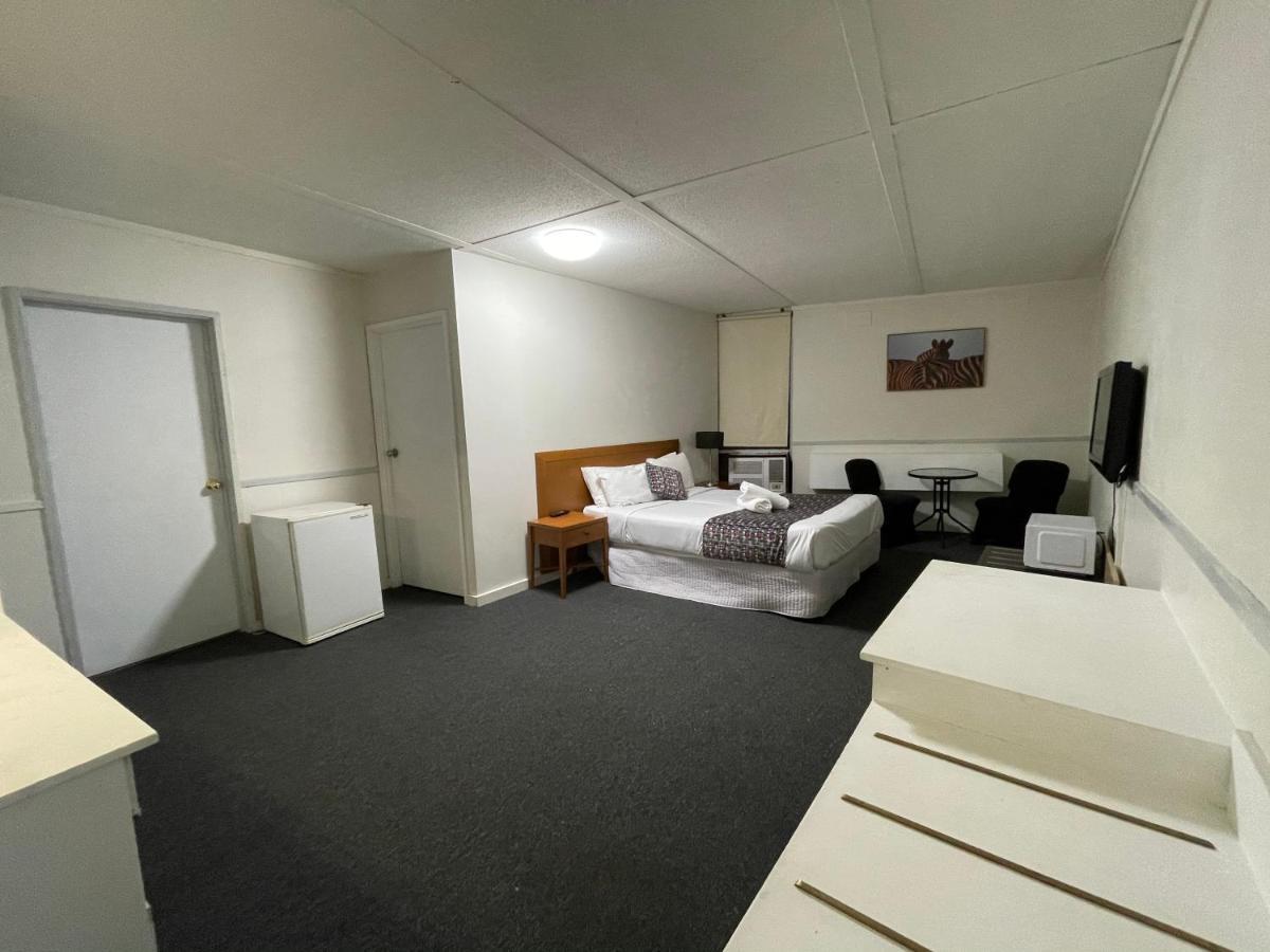 Parkside Inn Motel Melbourne Exteriör bild